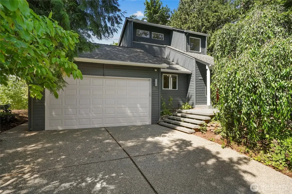 12122 NE 108th Kirkland WA 98033