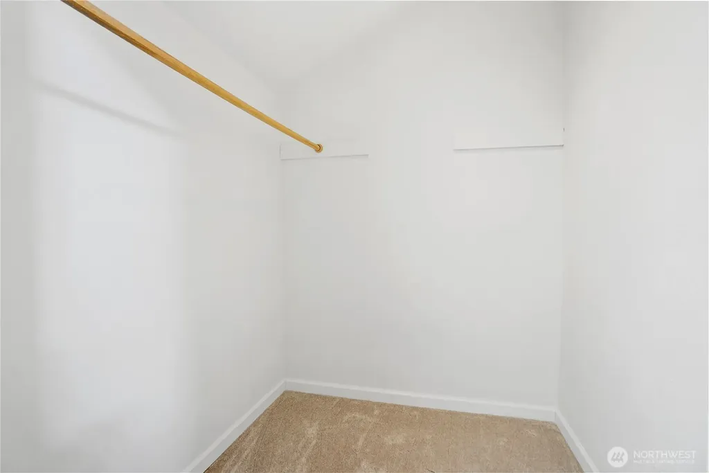 12122 NE 108th Kirkland WA 98033