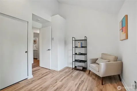 12122 NE 108th Kirkland WA 98033