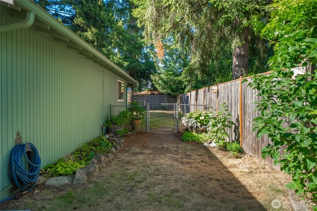 10701 125th Street E Puyallup WA 98374