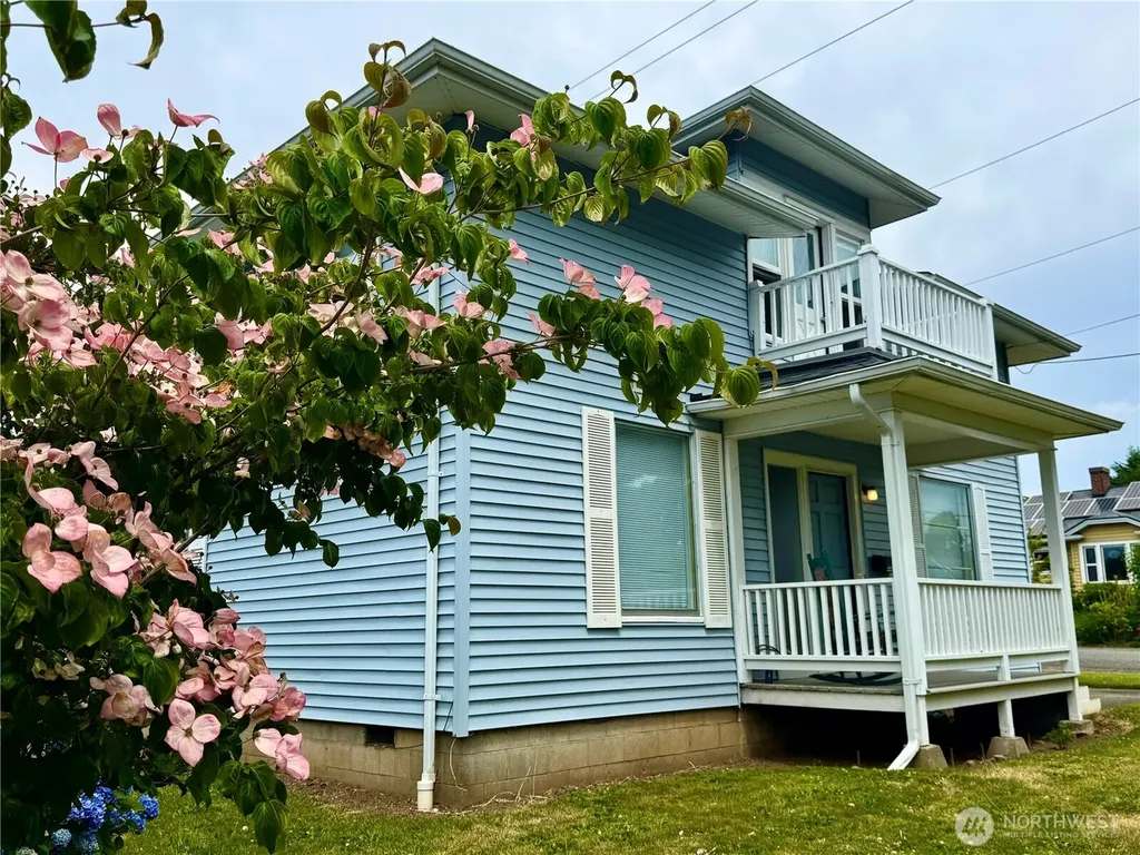 2323 E Street Bellingham WA 98225
