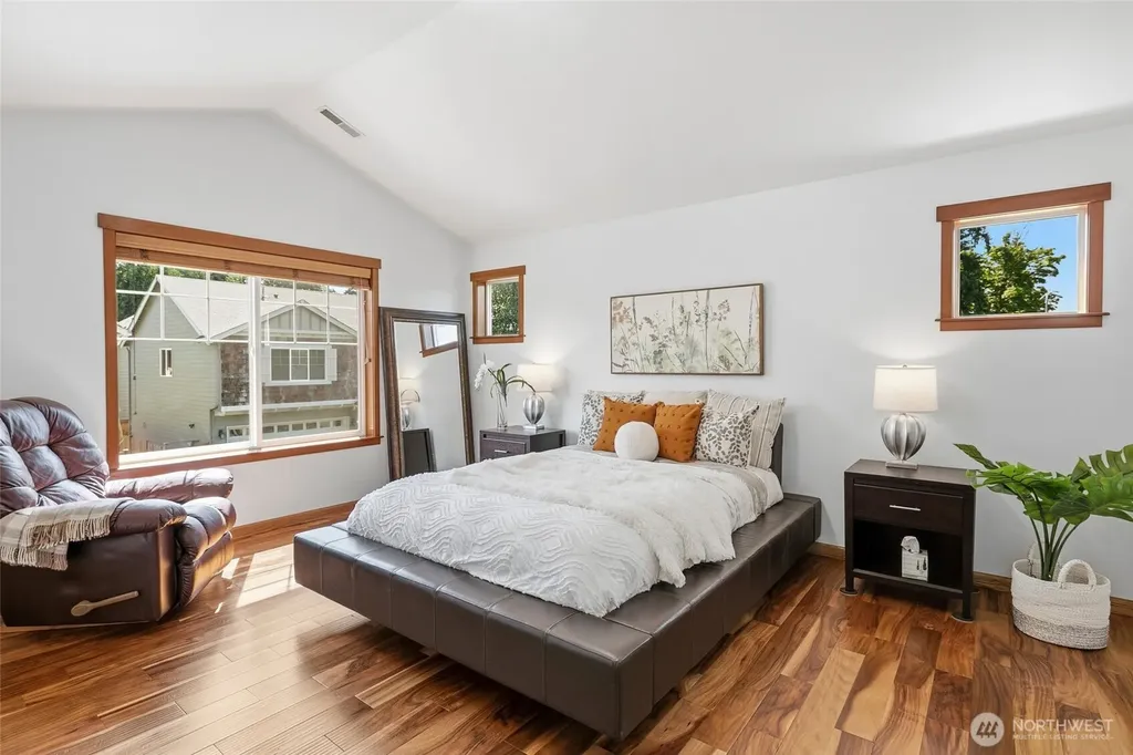 16033 119th Place NE Bothell WA 98011