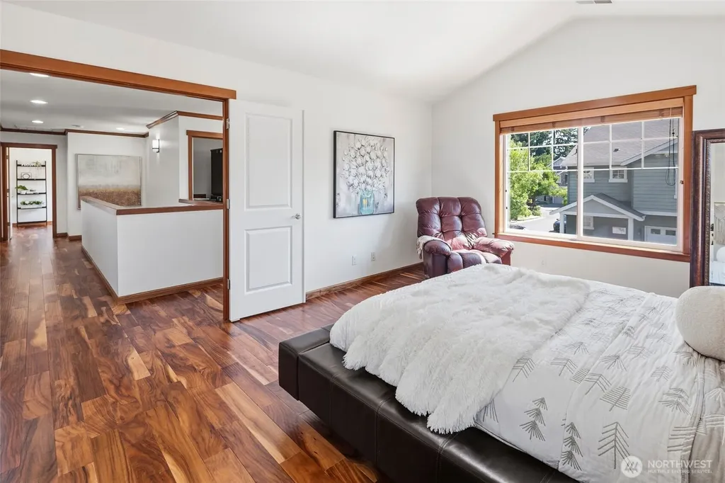 16033 119th Place NE Bothell WA 98011