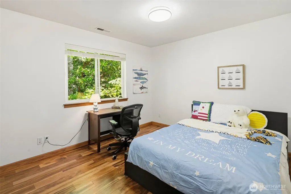 16033 119th Place NE Bothell WA 98011