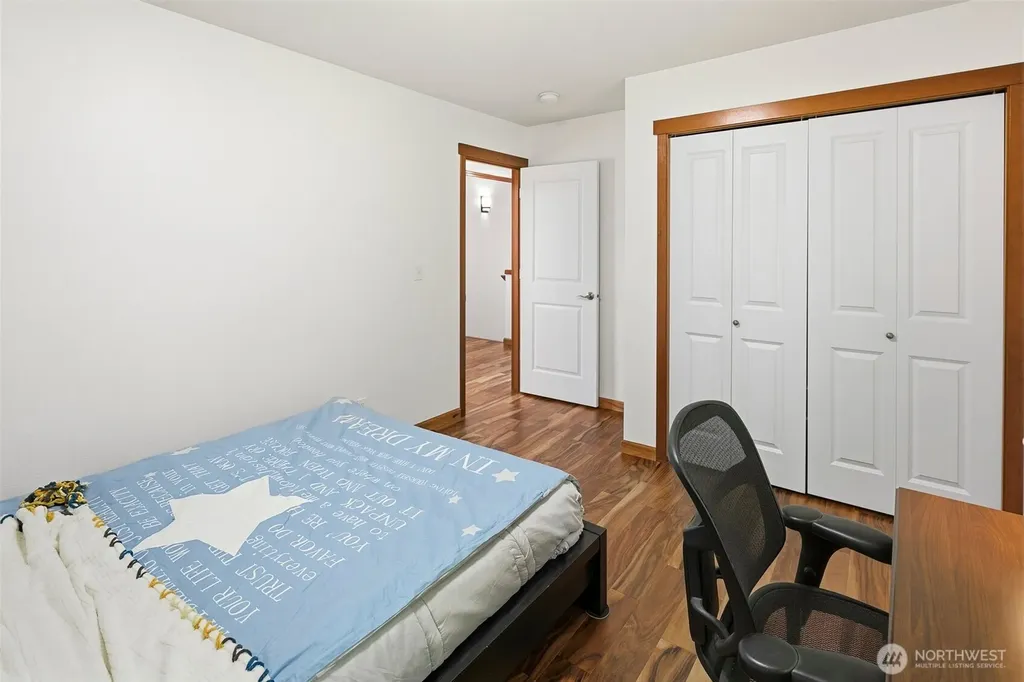 16033 119th Place NE Bothell WA 98011