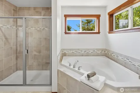 16033 119th Place NE Bothell WA 98011