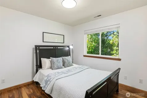 16033 119th Place NE Bothell WA 98011