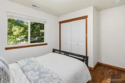 16033 119th Place NE Bothell WA 98011