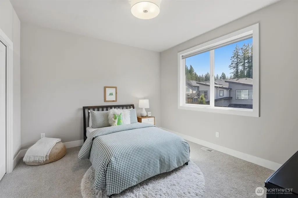 24309 NE 24th Street Sammamish WA 98074