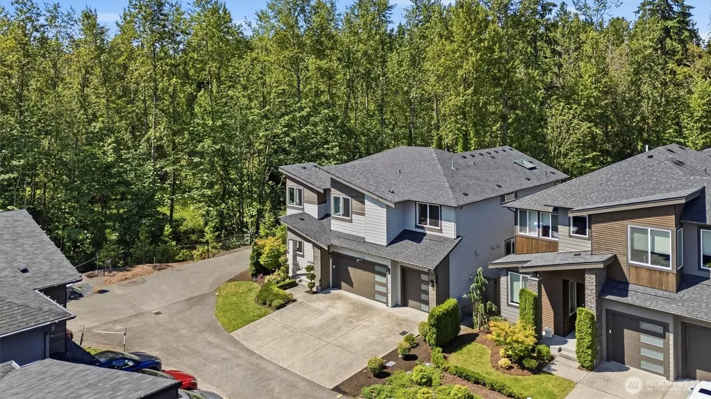24309 NE 24th Street Sammamish WA 98074