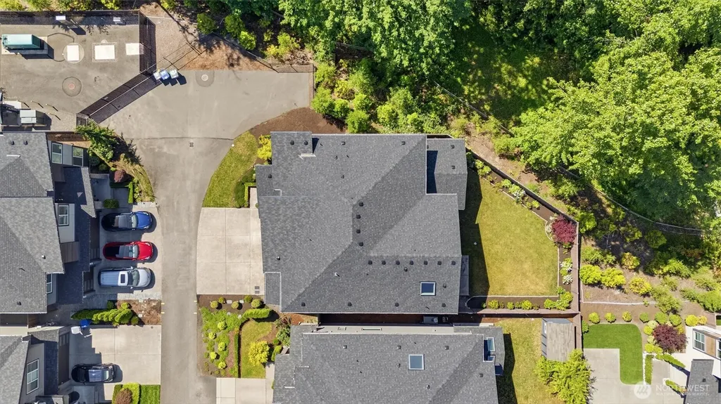 24309 NE 24th Street Sammamish WA 98074