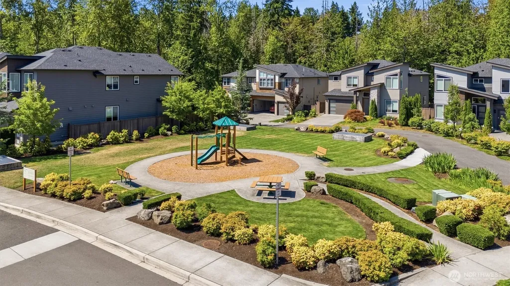 24309 NE 24th Street Sammamish WA 98074