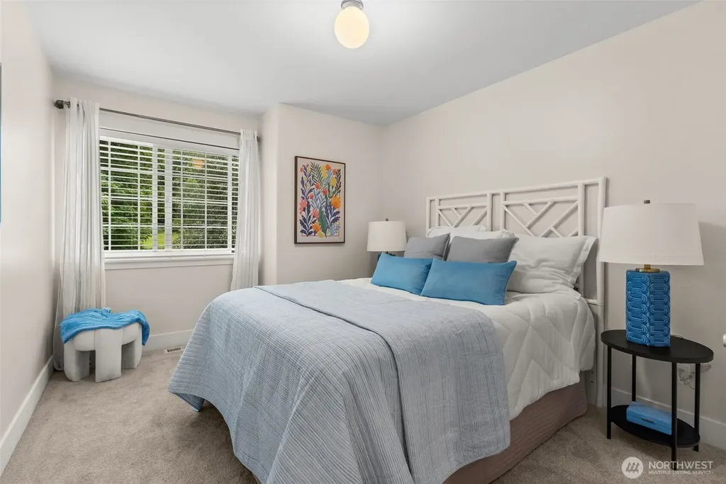 5412 43rd Avenue NW Gig Harbor WA 98335