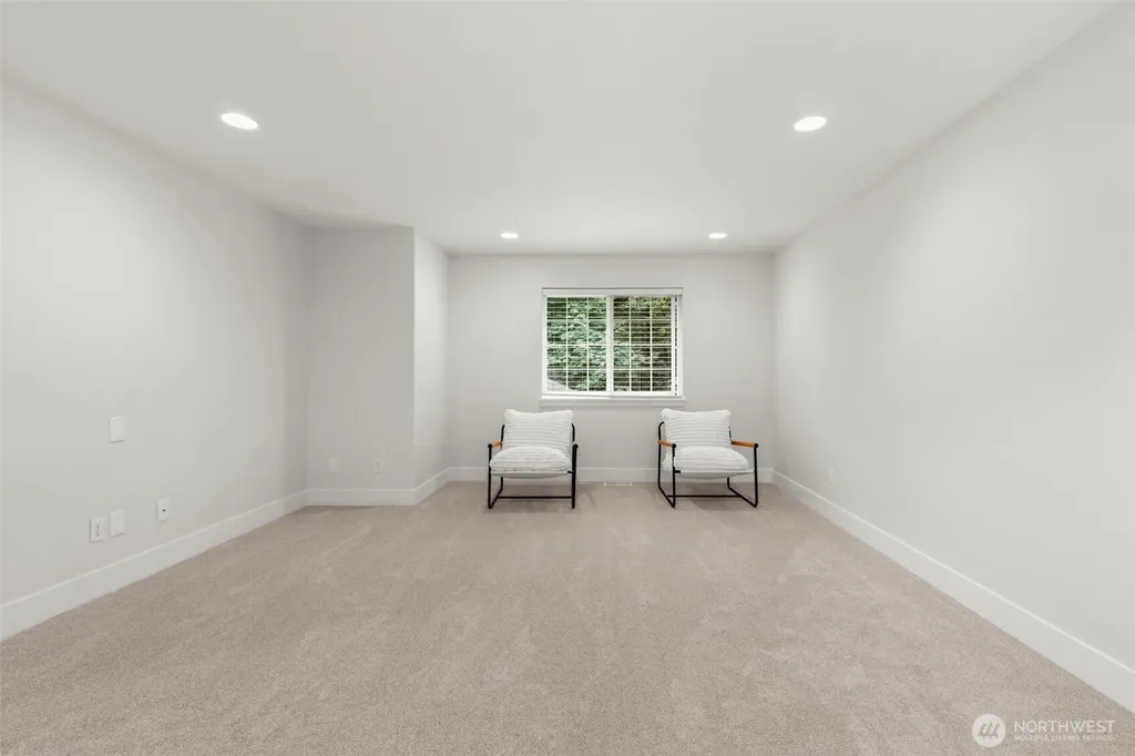 5412 43rd Avenue NW Gig Harbor WA 98335