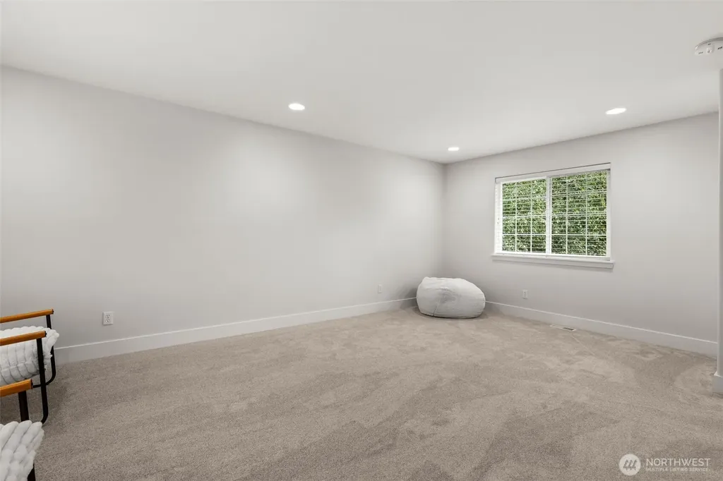 5412 43rd Avenue NW Gig Harbor WA 98335