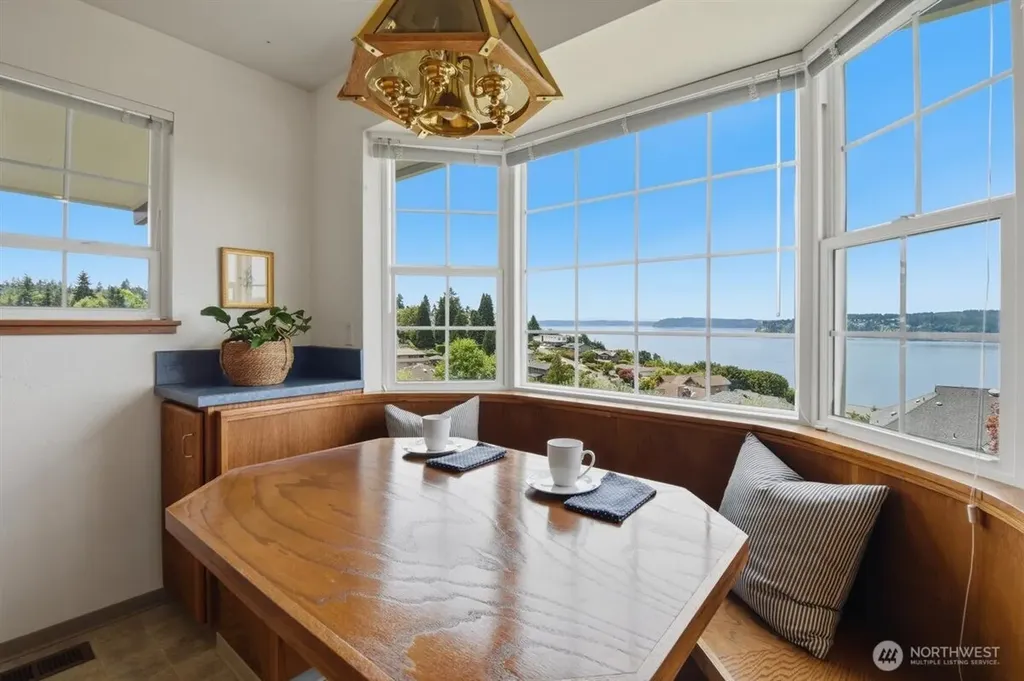 3622 Olympic Boulevard W University Place WA 98466