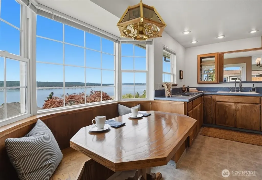 3622 Olympic Boulevard W University Place WA 98466