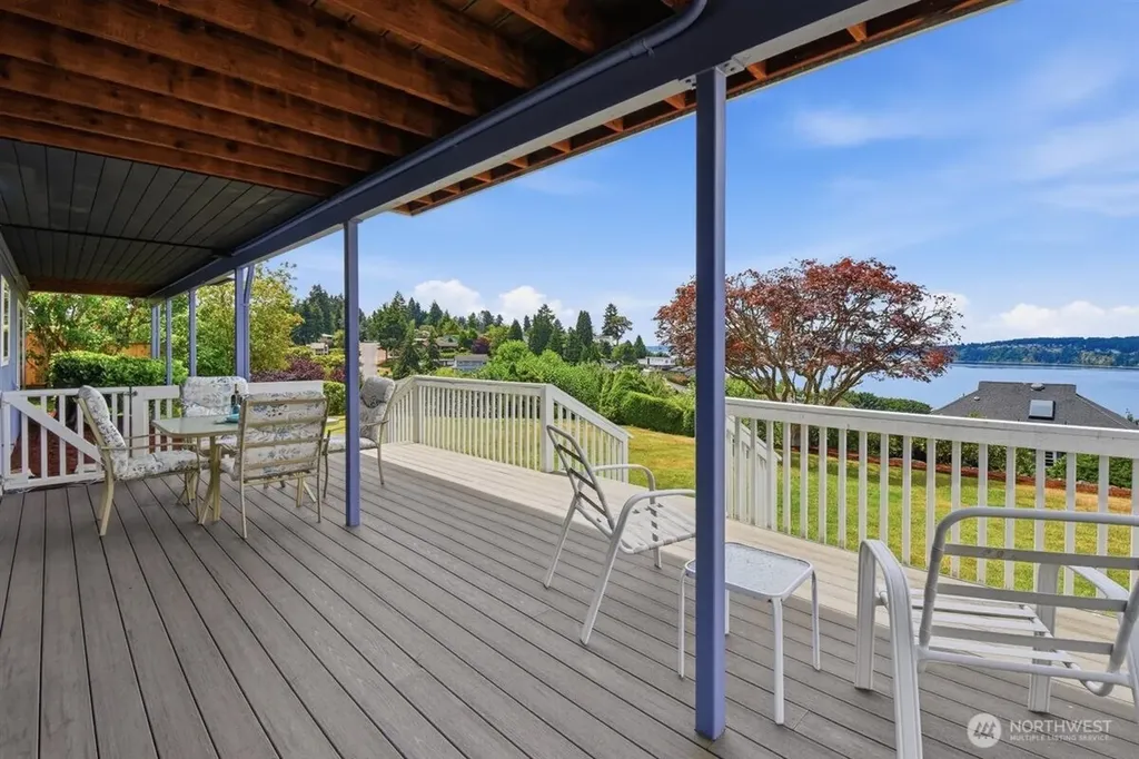 3622 Olympic Boulevard W University Place WA 98466