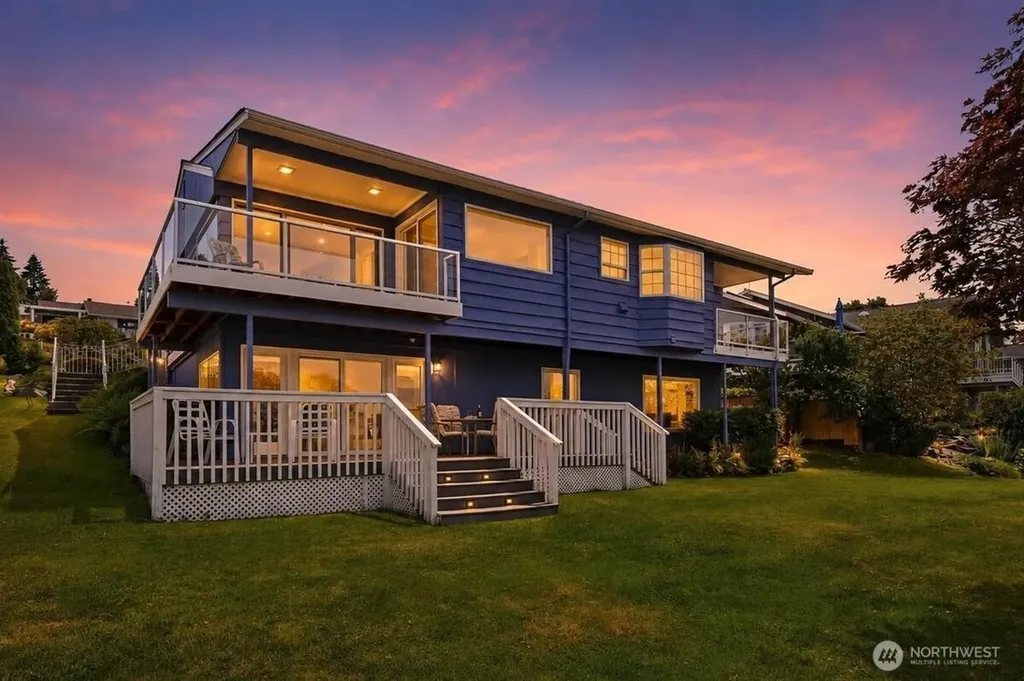 3622 Olympic Boulevard W University Place WA 98466