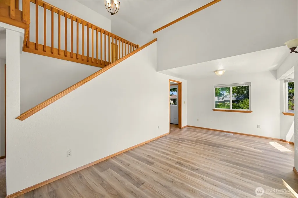 8141 Comox Road W Blaine WA 98230
