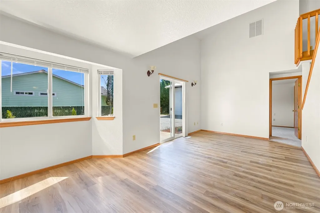 8141 Comox Road W Blaine WA 98230