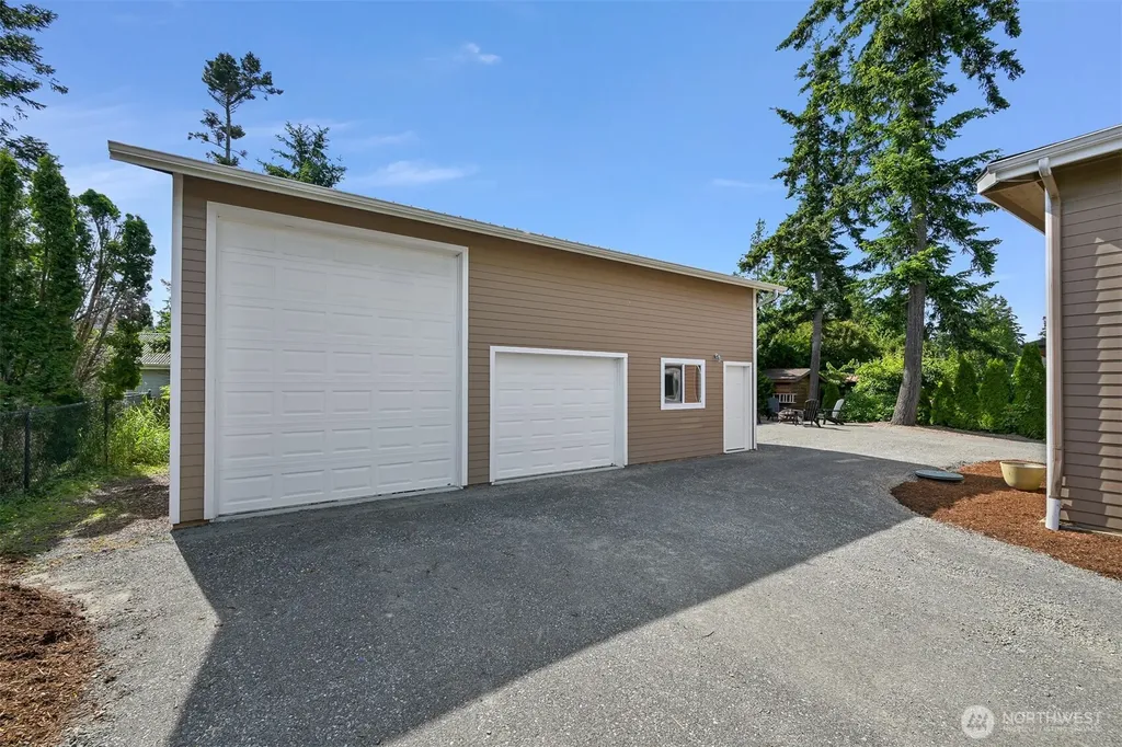 8141 Comox Road W Blaine WA 98230