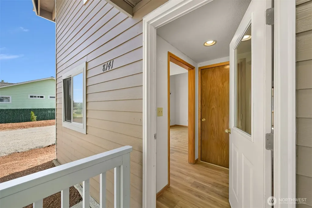 8141 Comox Road W Blaine WA 98230