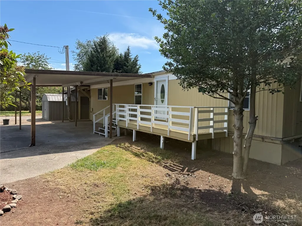 3517 Birch Bay Lynden Road Custer WA 98240