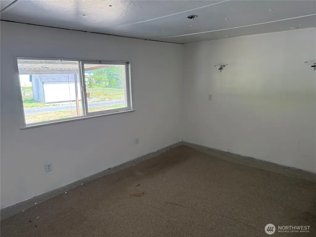 3517 Birch Bay Lynden Road Custer WA 98240
