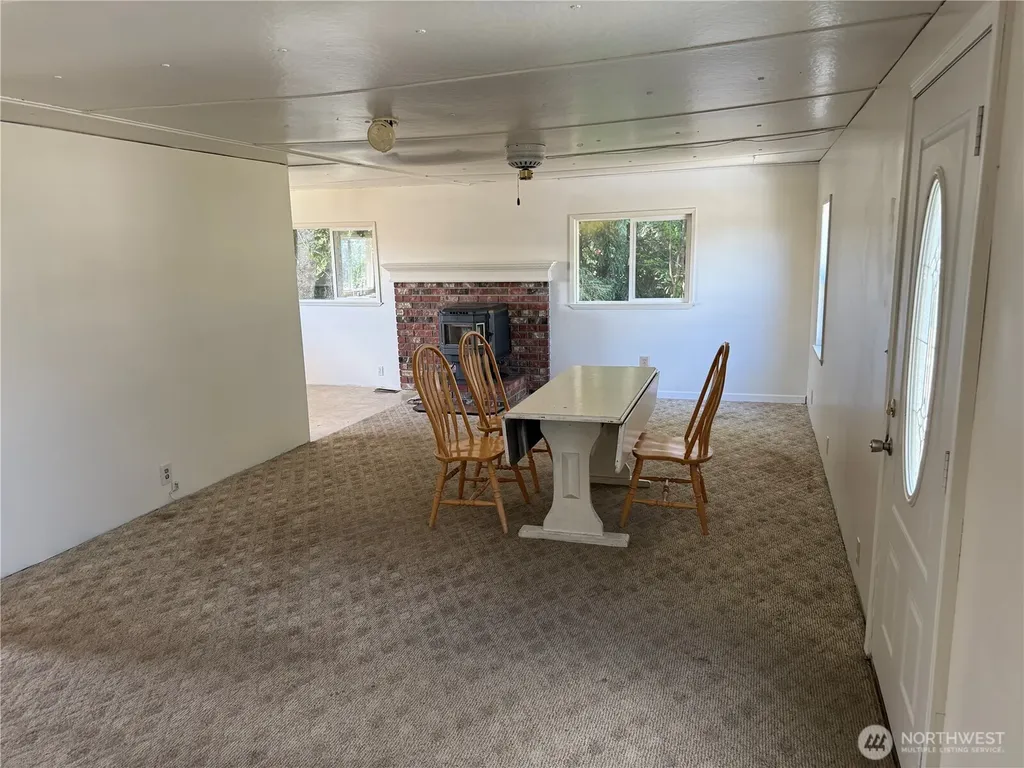 3517 Birch Bay Lynden Road Custer WA 98240