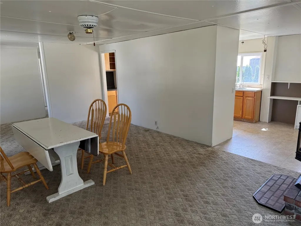 3517 Birch Bay Lynden Road Custer WA 98240