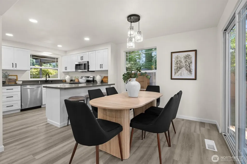 13219 NE 139th Place Kirkland WA 98034