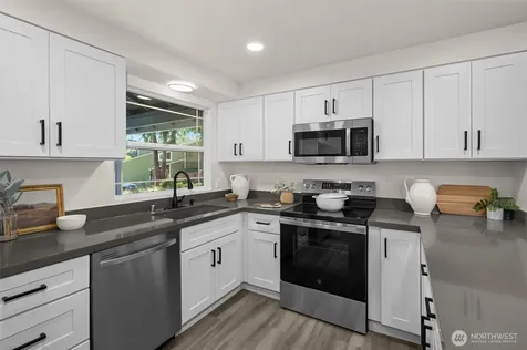 13219 NE 139th Place Kirkland WA 98034