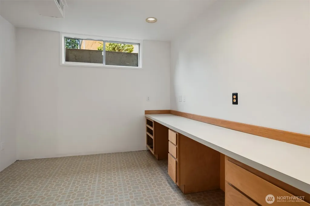 18025 70th Place W Edmonds WA 98026
