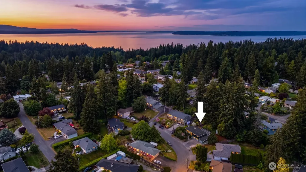 18025 70th Place W Edmonds WA 98026