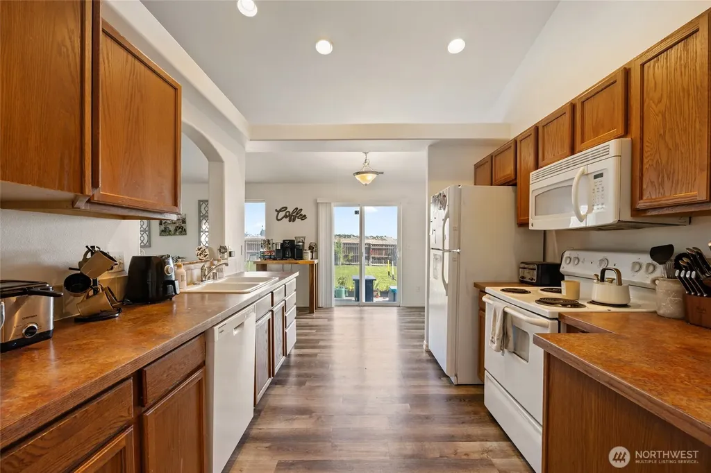 1402 W Tennessee Drive Moses Lake WA 98837