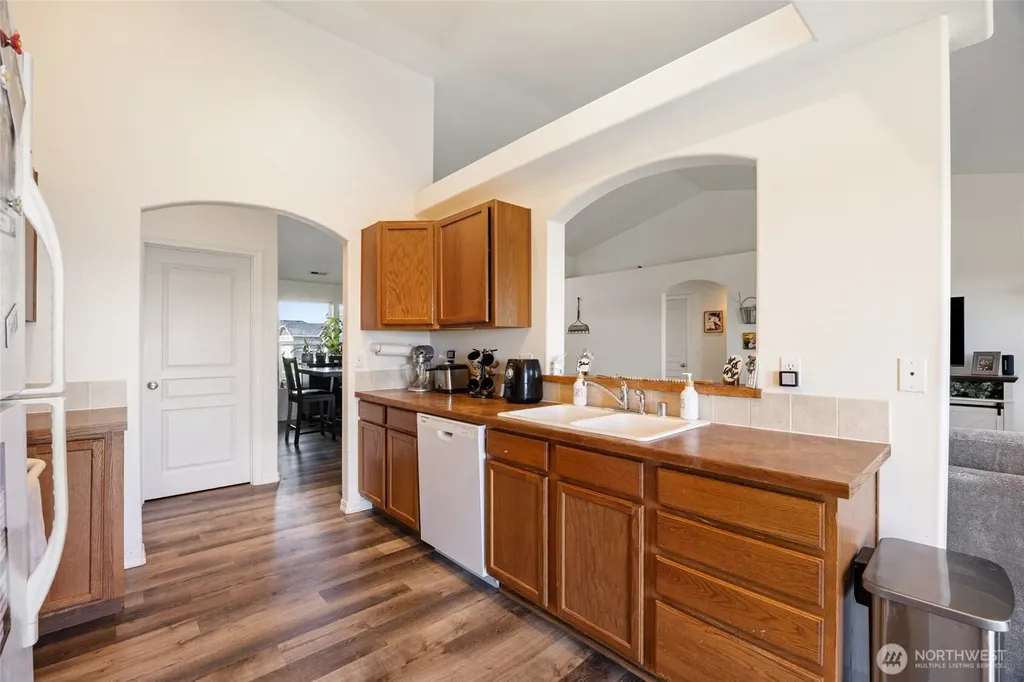 1402 W Tennessee Drive Moses Lake WA 98837