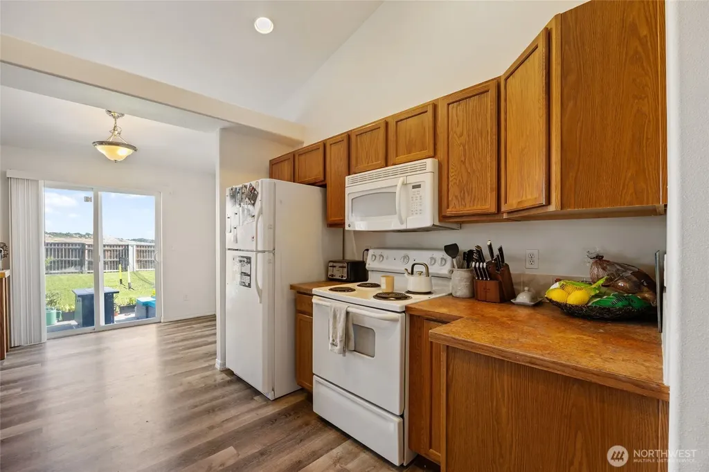 1402 W Tennessee Drive Moses Lake WA 98837