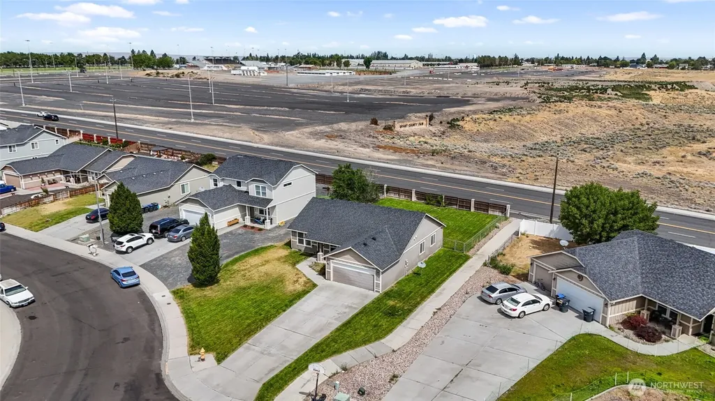 1402 W Tennessee Drive Moses Lake WA 98837