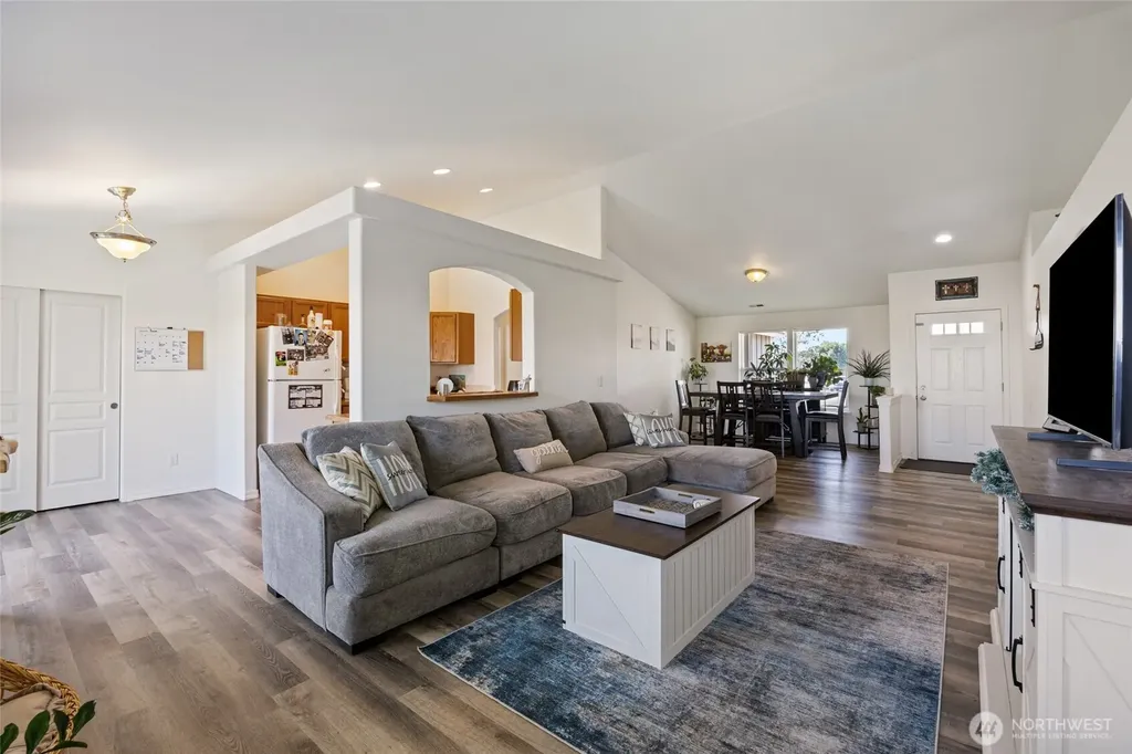 1402 W Tennessee Drive Moses Lake WA 98837