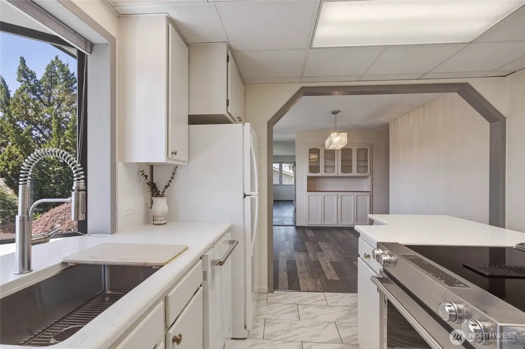 330 Sunnyslope Heights Wenatchee WA 98801