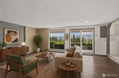 330 Sunnyslope Heights Wenatchee WA 98801