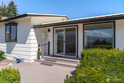 330 Sunnyslope Heights Wenatchee WA 98801