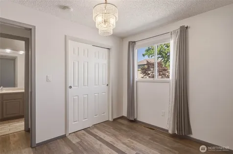 330 Sunnyslope Heights Wenatchee WA 98801