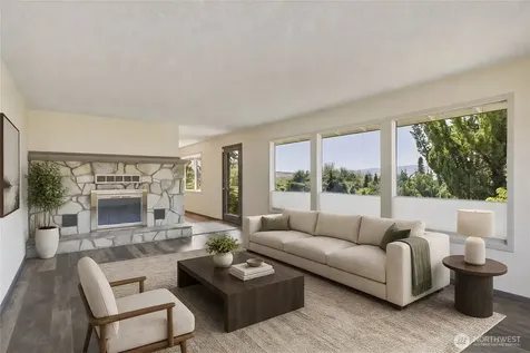 330 Sunnyslope Heights Wenatchee WA 98801