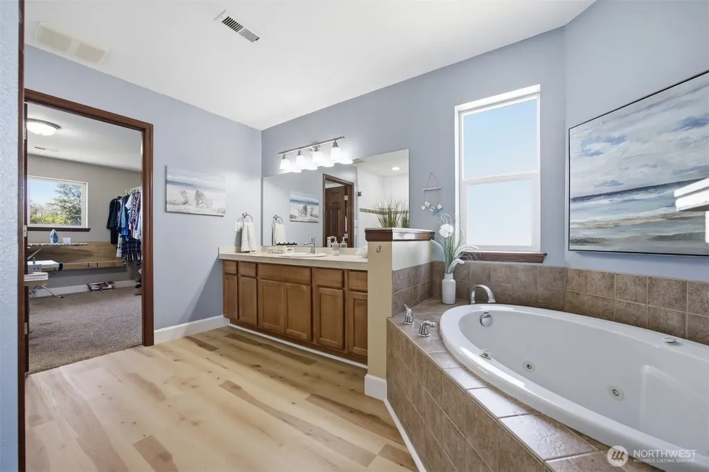 4897 Dory Court Blaine WA 98230
