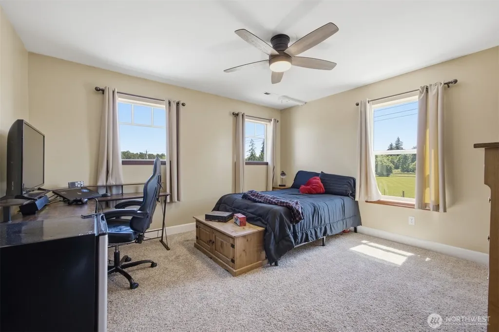 4897 Dory Court Blaine WA 98230
