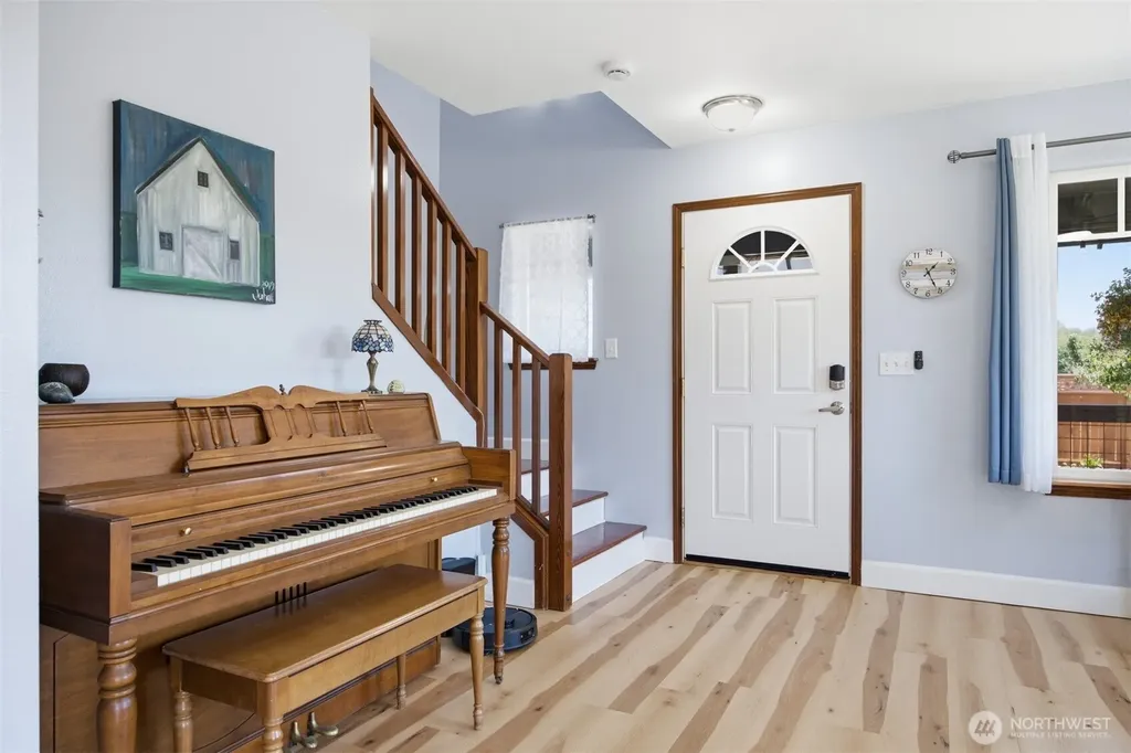 4897 Dory Court Blaine WA 98230