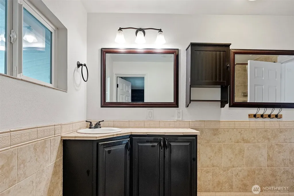14005 51st Avenue E Tacoma WA 98446