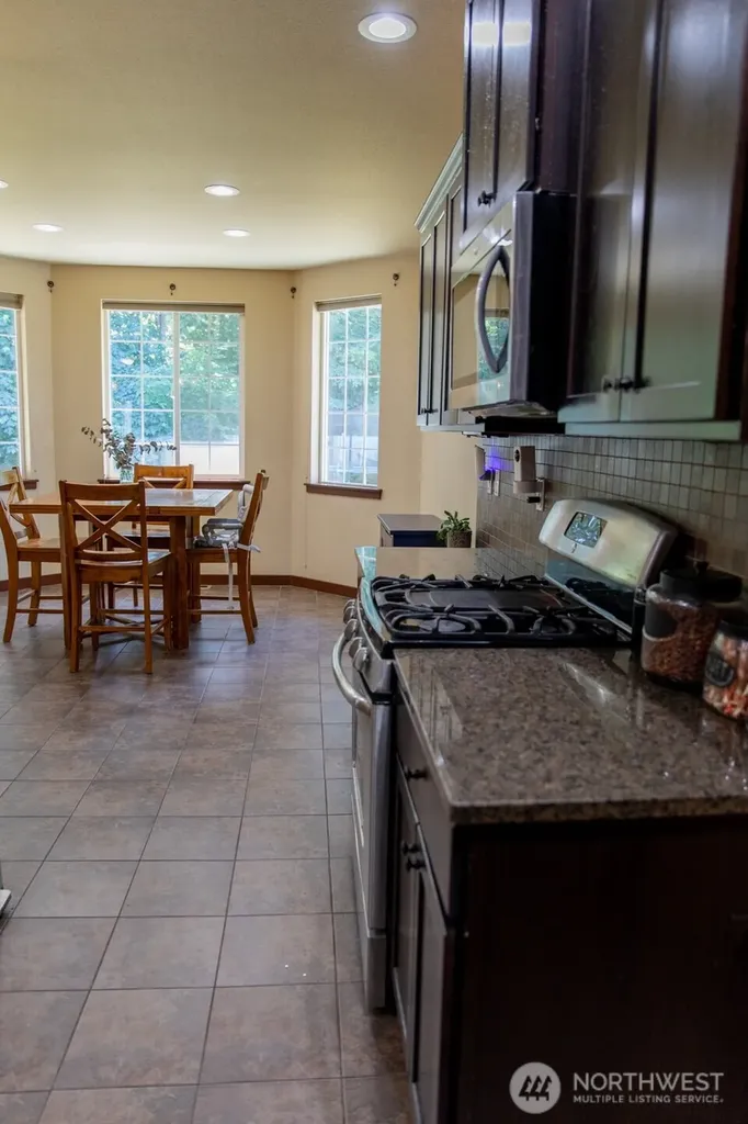 4041 61st Court SW Olympia WA 98512
